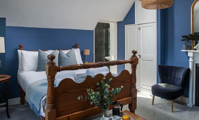 The Cors Country House